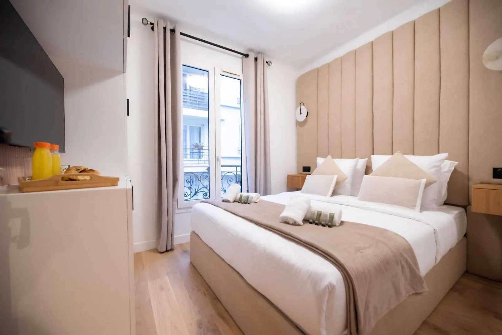Cia - Rue De L'Etoile Haven, 4P Apartment Paris 0*,  France